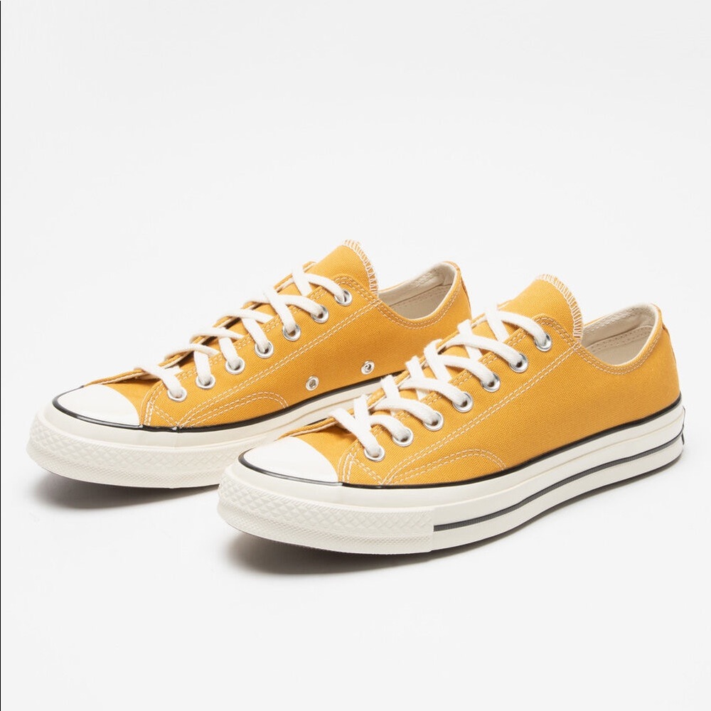 NWOT Converse Chuck 70 shoes-new never worn. Smoke free, 🐶 friendly, clean home